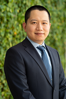 Professor Luyao Lu